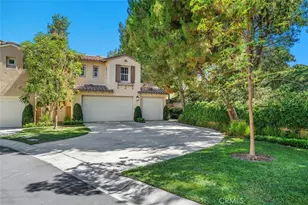 95 Canopy, Irvine, CA 92603 - Photo 2