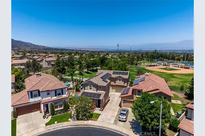 3306 Rochelle, Corona, CA 92882 - Photo 2