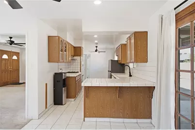 4305 Axminster, Bakersfield, CA 93307 - Photo 8