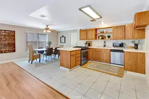 17242 Medallion, Tustin, CA 92780 - Photo 6
