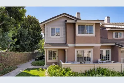 24 Christamon, Irvine, CA 92620 - Photo 2