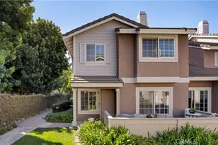 24 Christamon, Irvine, CA 92620 - Photo 2