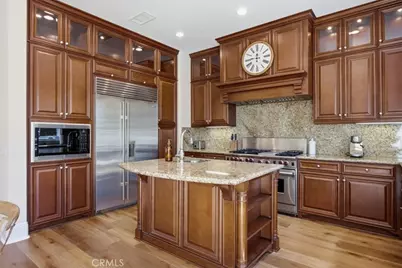 17351 Sagatuck Lane, Huntington Beach, CA 92649 - Photo 10