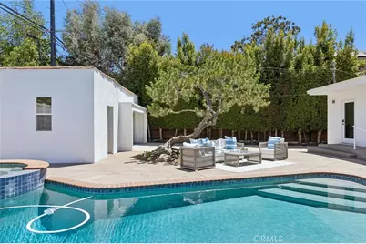230 S Lucerne Boulevard, Los Angeles, CA 90004 - Photo 32