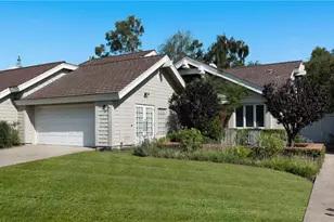 38 Hillgrass, Irvine, CA 92603 - Photo 24