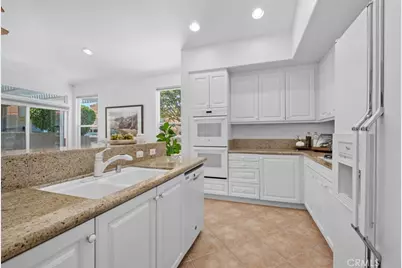 21191 Mazatlan, Mission Viejo, CA 92692 - Photo 20