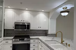 2253 Martin, Irvine, CA 92612 - Photo 38