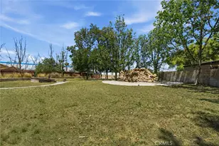 17970 Mindanao, Bloomington, CA 92316 - Photo 28
