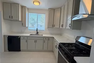 5445 Cartwright, Los Angeles, CA 91601 - Photo 8