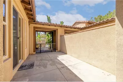 98 Sarabande, Irvine, CA 92620 - Photo 40