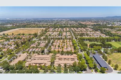 98 Sarabande, Irvine, CA 92620 - Photo 46