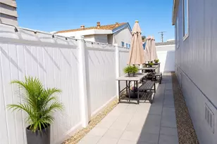 6241 Warner, Huntington Beach, CA 92647 - Photo 12