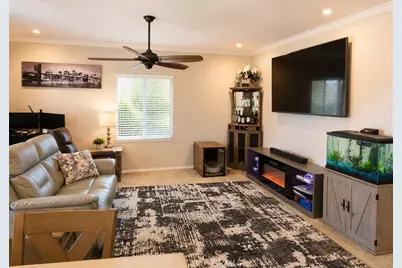 6241 Warner #154, Huntington Beach, CA 92647 - Photo 8