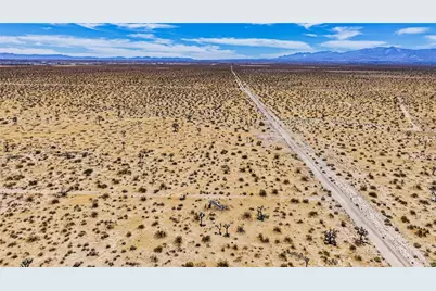 18823 Richardson Road, Adelanto, CA 92301 - Photo 2