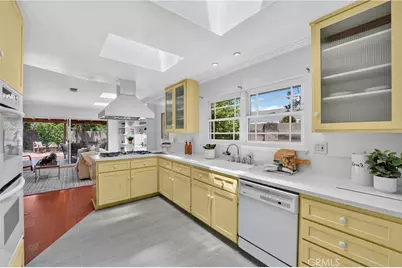 502 S Gardner Drive, Orange, CA 92866 - Photo 8