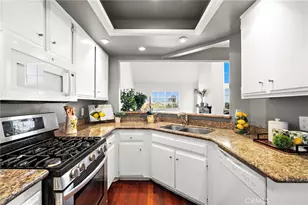 1100 Newport Ave, Long Beach, CA 90804 - Photo 16