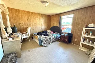 9589 Paramount, Phelan, CA 92371 - Photo 16