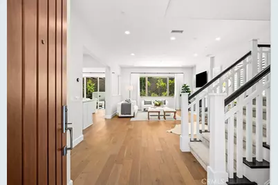 63 Lugano, Irvine, CA 92602 - Photo 2