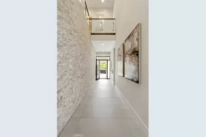 437 Narcissus, Irvine, CA 92602 - Photo 2