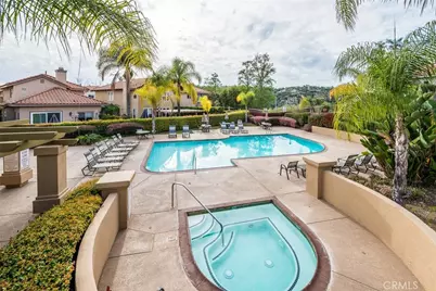 7 Via Encanto, Rancho Santa Margarita, CA 92688 - Photo 2