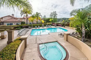 7 Via Encanto, Rancho Santa Margarita, CA 92688 - Photo 2
