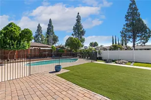 16570 Fairfax Dr, Fontana, CA 92336 - Photo 28