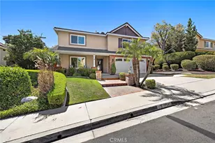 8 Las Pisadas, Rancho Santa Margarita, CA 92688 - Photo 2