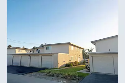 2976 Royal Palm, Costa Mesa, CA 92626 - Photo 8