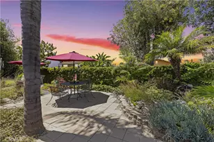 979 S Grinnell St, Anaheim Hills, CA 92807 - Photo 2