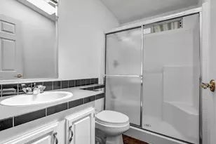 16222 Monterey, Huntington Beach, CA 92649 - Photo 18
