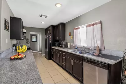 13477 Rancherias, Apple Valley, CA 92308 - Photo 4
