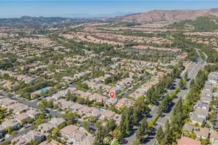 22 Maywood, Irvine, CA 92602 - Photo 4