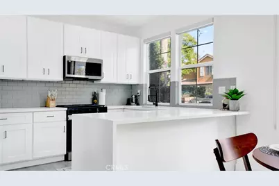 28 Albany, Ladera Ranch, CA 92694 - Photo 8