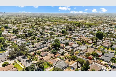 405 W McFadden, Santa Ana, CA 92707 - Photo 12