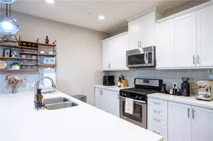 616 Trailblaze, Irvine, CA 92618 - Photo 10