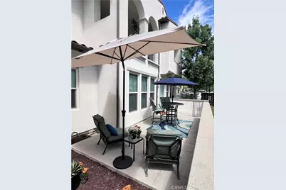 616 Trailblaze, Irvine, CA 92618 - Photo 2