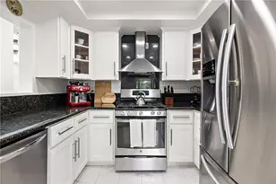 8206 Bridgepoint, Huntington Beach, CA 92646 - Photo 8