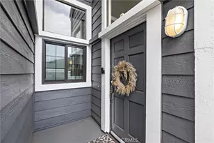 8206 Bridgepoint, Huntington Beach, CA 92646 - Photo 6