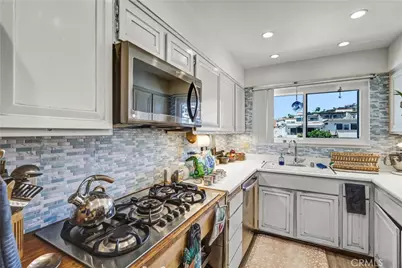 718 Calle Divino, San Clemente, CA 92673 - Photo 6