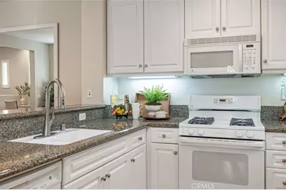 33 Flowerbud, Irvine, CA 92603 - Photo 12
