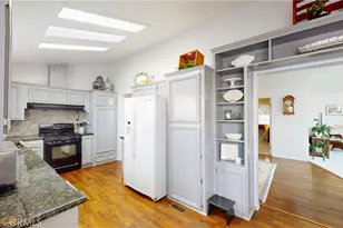 19361 Brookhurst Street, Huntington Beach, CA 92646 - Photo 14