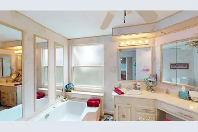 18601 Newland Street #90, Huntington Beach, CA 92646 - Photo 28