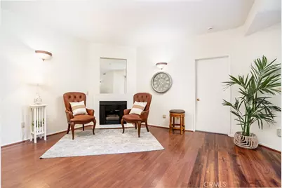 640 W 4th #315, Long Beach, CA 90802 - Photo 8