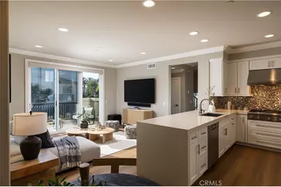 19441 Surf, Huntington Beach, CA 92648 - Photo 10
