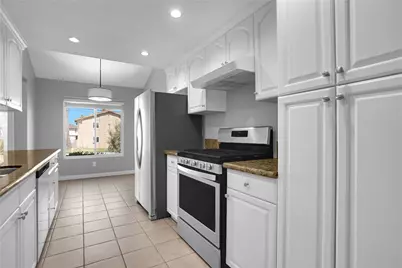 2956 Haddonfield, Fullerton, CA 92831 - Photo 10