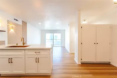 21951 Rimhurst Drive #202, Lake Forest, CA 92630 - Photo 6