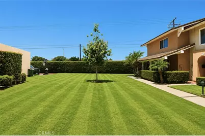 17751 La Rosa Lane, Fountain Valley, CA 92708 - Photo 2