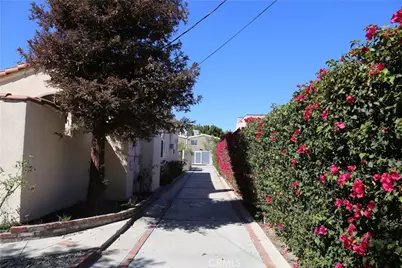 5315 Riverton Avenue, North Hollywood, CA 91601 - Photo 4
