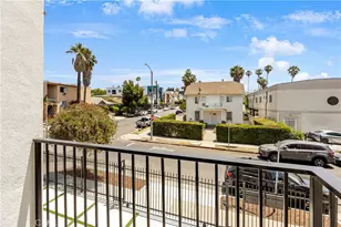 441 N Harvard Blvd, Los Angeles, CA 90004 - Photo 16