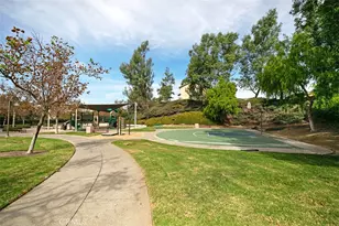 35 Edmonton Way, Rancho Santa Margarita, CA 92688 - Photo 42